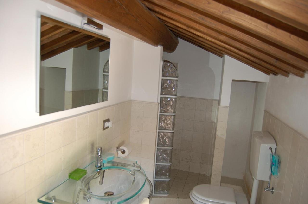 Podere Le Volpaie, Volterra, Tuscany Монтекатини-Валь-ди-Чечина Экстерьер фото